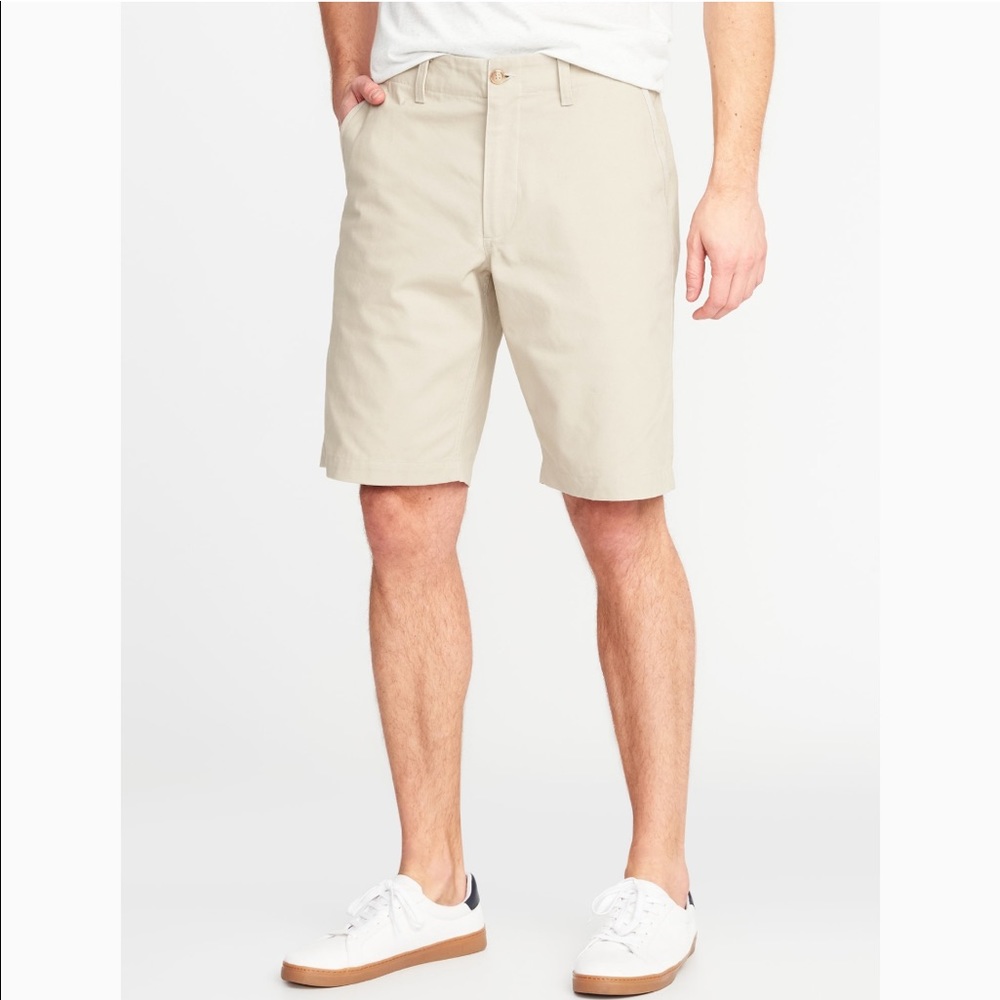 NWT Old Navy Khaki Shorts for Men - 10-inch inseam